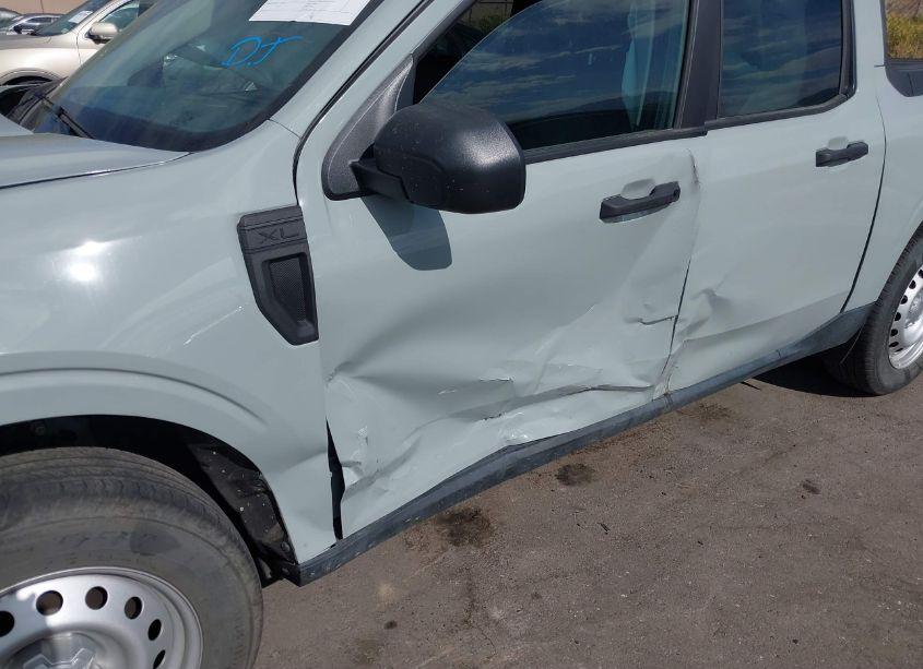 Photo 6 of 2024 Ford Maverick XL (VIN 3FTTW8B96RRA33135)