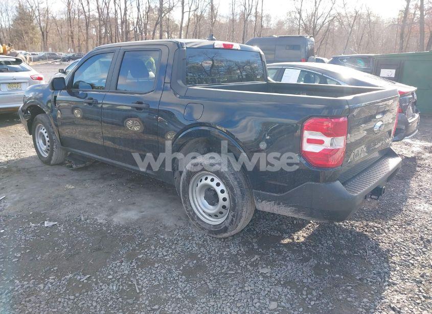 Photo 3 of 2024 Ford Maverick XL (VIN 3FTTW8B96RRA67706)