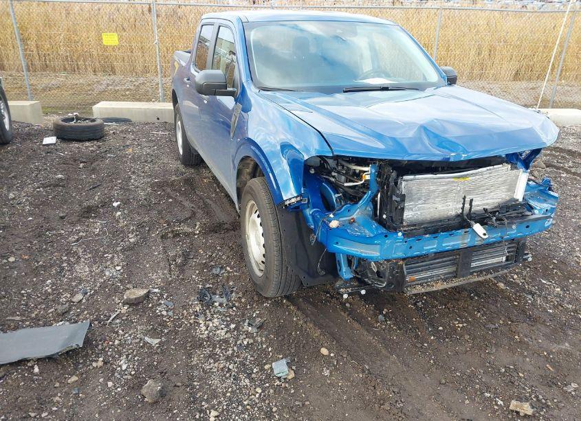 2024 Ford Maverick XL (VIN 3FTTW8B96RRB45496) main photo