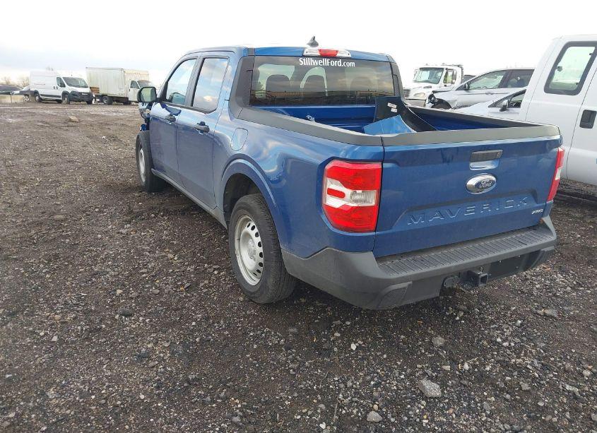 Photo 3 of 2024 Ford Maverick XL (VIN 3FTTW8B96RRB45496)