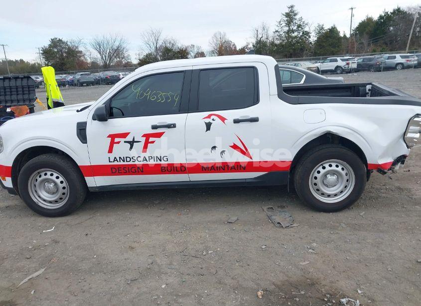 Photo 14 of 2024 Ford Maverick XL (VIN 3FTTW8B9XRRA30755)