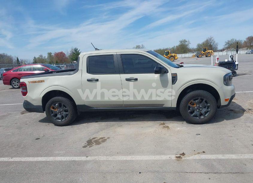 Photo 13 of 2024 Ford Maverick XLT (VIN 3FTTW8C90RRA80787)