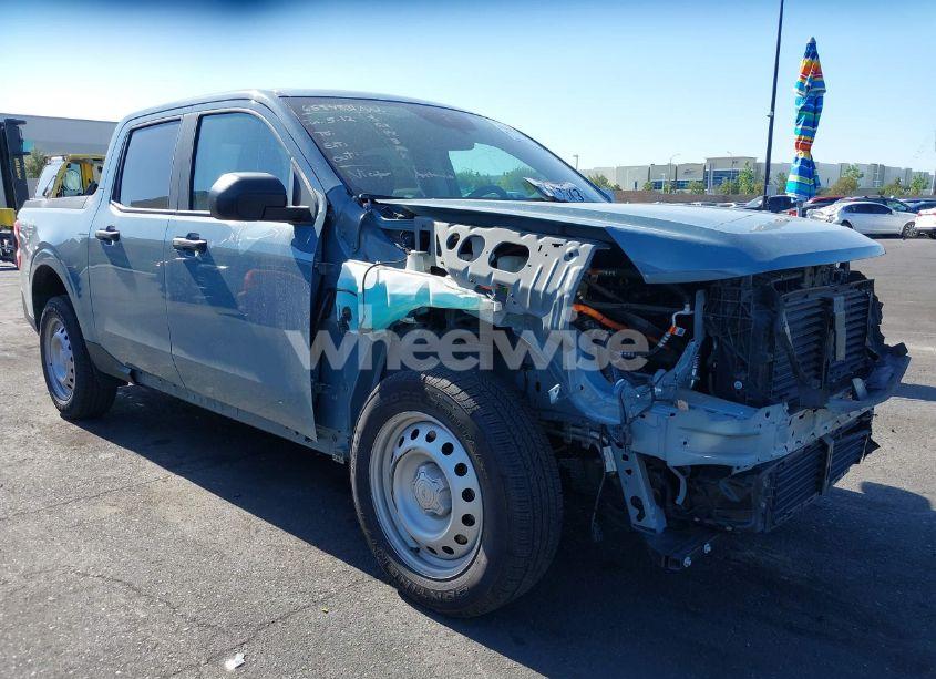 2022 Ford Maverick XL (VIN 3FTTW8E30NRA22178) main photo