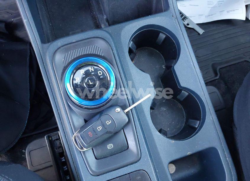 Photo 11 of 2022 Ford Maverick XL (VIN 3FTTW8E30NRA22178)