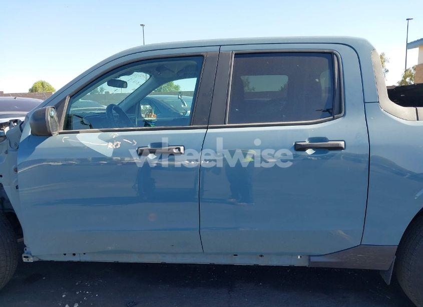 Photo 15 of 2022 Ford Maverick XL (VIN 3FTTW8E30NRA22178)