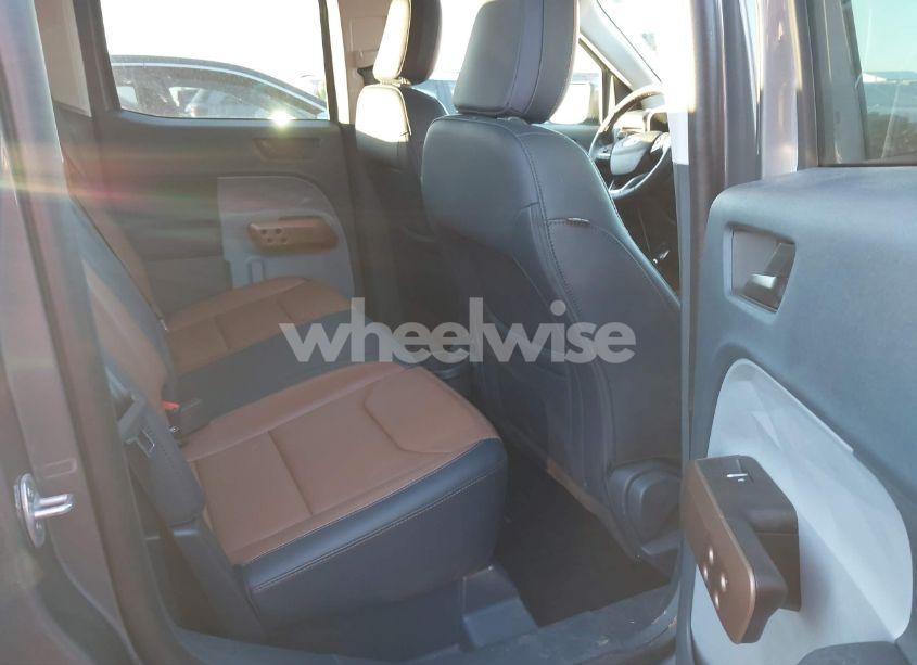 Photo 8 of 2022 Ford Maverick LARIAT (VIN 3FTTW8E30NRA47453)