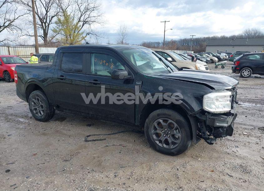Photo 14 of 2023 Ford Maverick XLT (VIN 3FTTW8E30PRA19199)