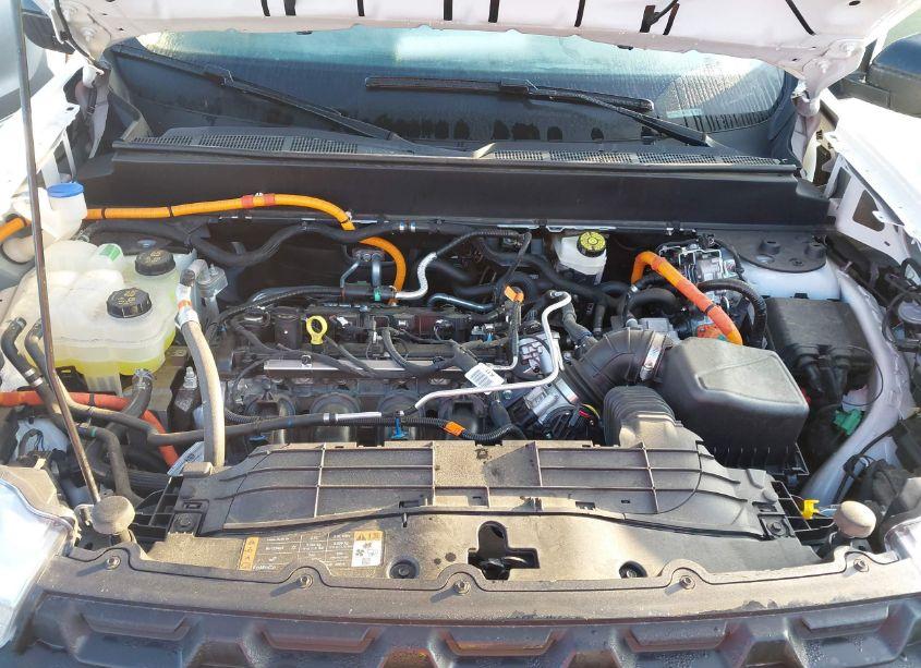 Photo 10 of 2023 Ford Maverick XL (VIN 3FTTW8E31PRA79508)