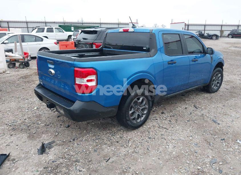 Photo 4 of 2022 Ford Maverick XLT (VIN 3FTTW8E32NRA37135)