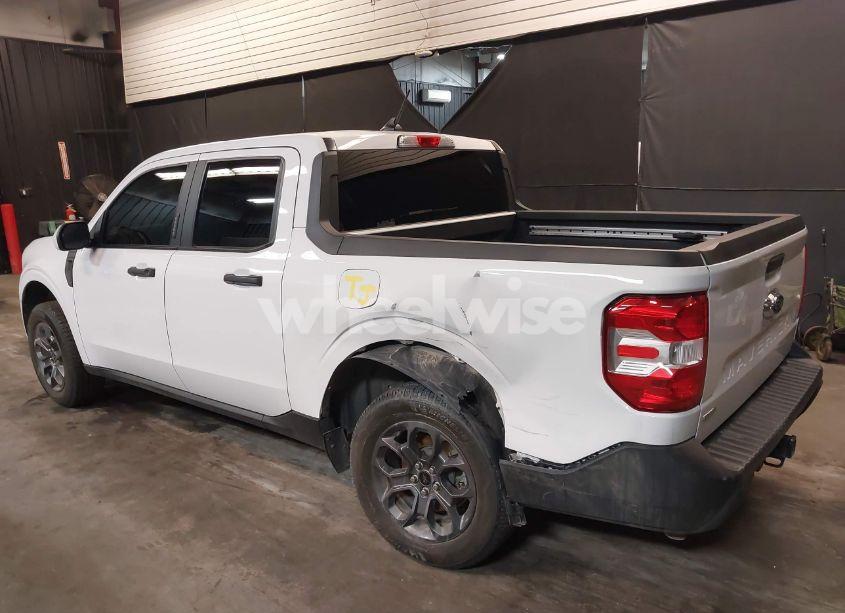 Photo 6 of 2022 Ford Maverick XLT (VIN 3FTTW8E32NRA79563)