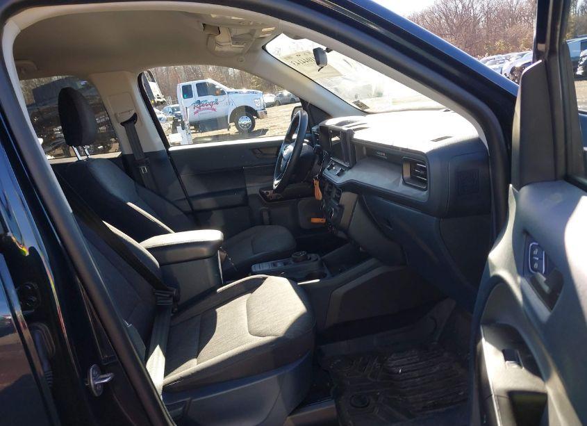 Photo 5 of 2023 Ford Maverick XLT (VIN 3FTTW8E32PRA86192)