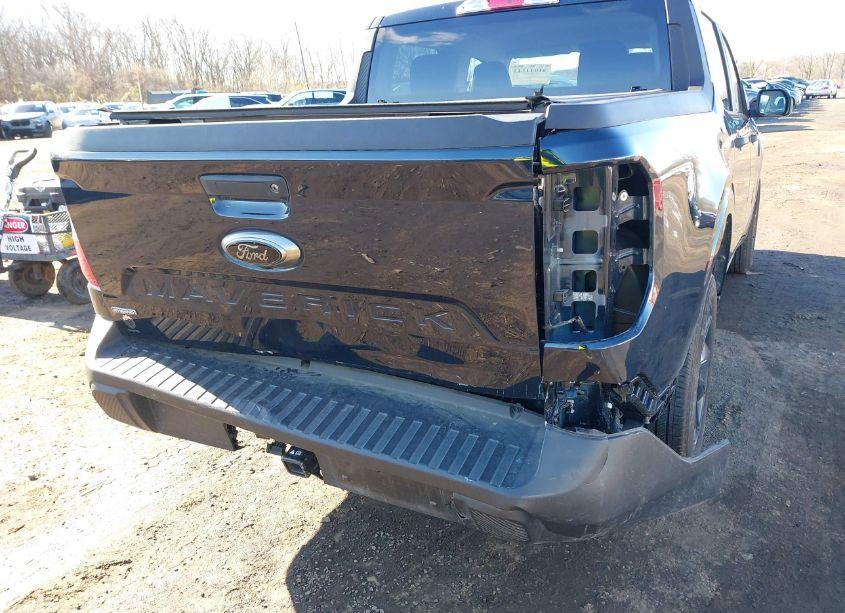 Photo 6 of 2023 Ford Maverick XLT (VIN 3FTTW8E32PRA86192)