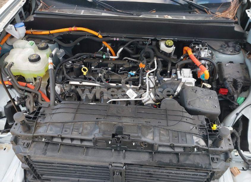 Photo 10 of 2023 Ford Maverick LARIAT (VIN 3FTTW8E32PRB03346)