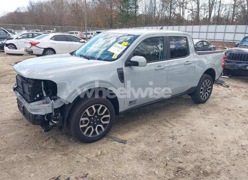 Photo 2 of 2023 Ford Maverick LARIAT (VIN 3FTTW8E32PRB03346)