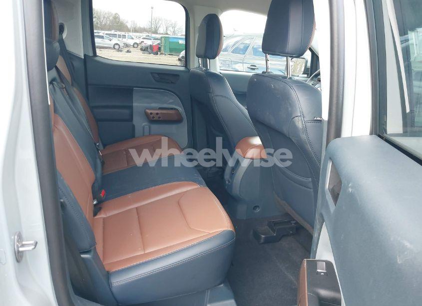 Photo 8 of 2023 Ford Maverick LARIAT (VIN 3FTTW8E32PRB03346)