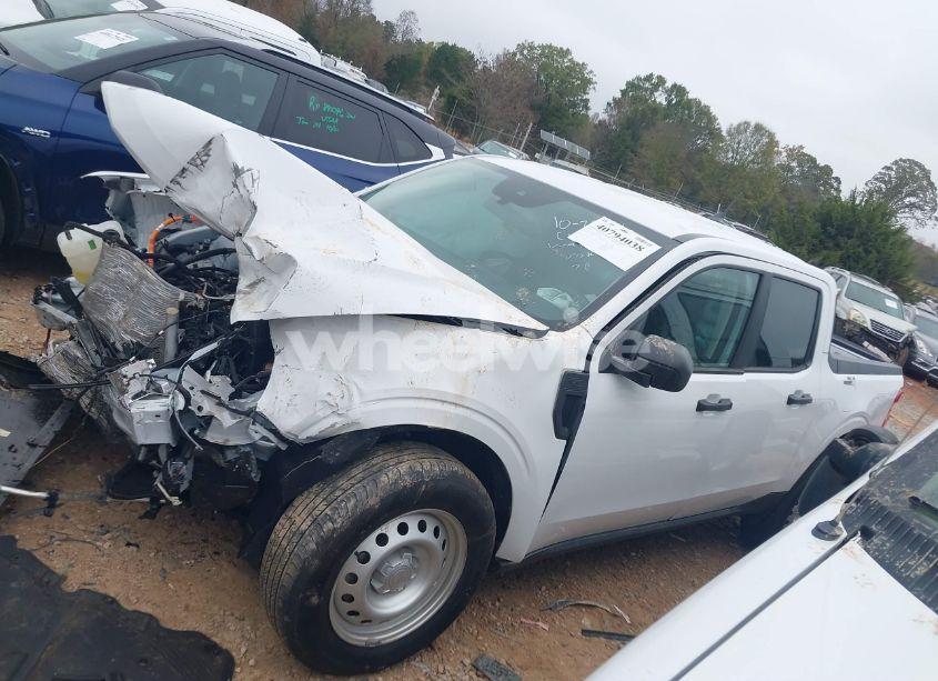 Photo 13 of 2022 Ford Maverick XL (VIN 3FTTW8E34NRA72890)