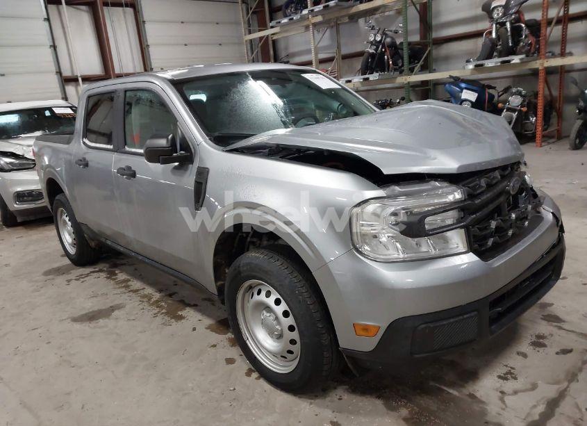 2023 Ford Maverick XL (VIN 3FTTW8E34PRA07539) main photo