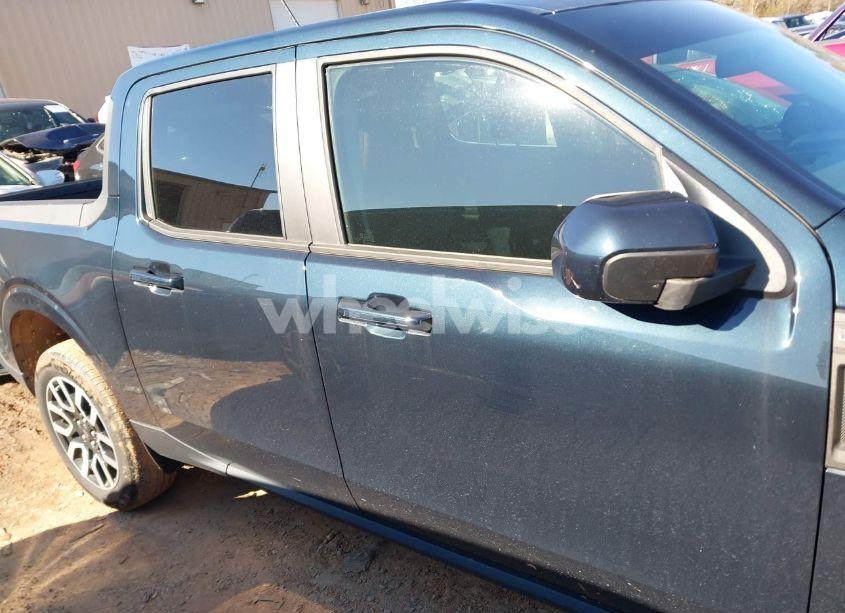 Photo 14 of 2023 Ford Maverick LARIAT (VIN 3FTTW8E35PRA23345)