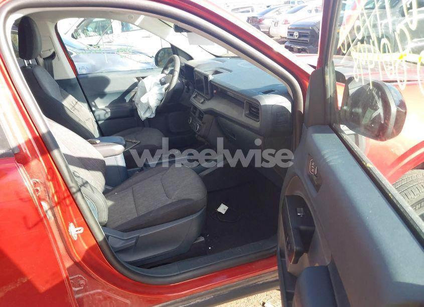 Photo 5 of 2023 Ford Maverick XLT (VIN 3FTTW8E35PRA64798)