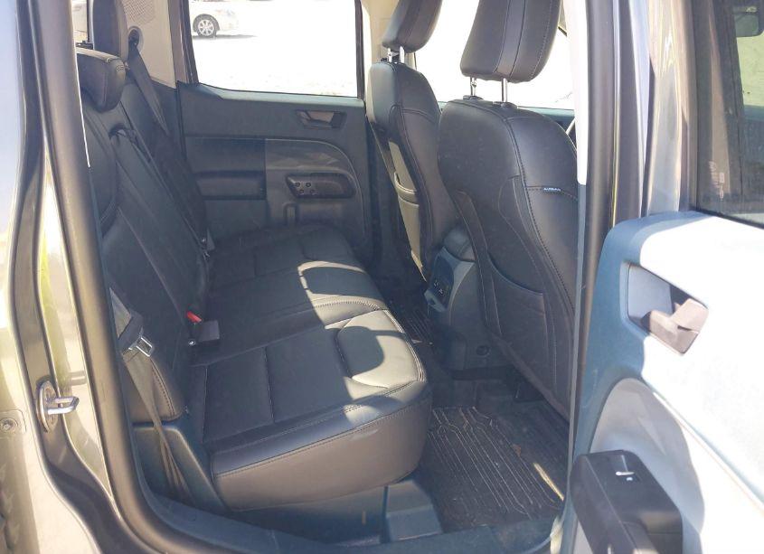 Photo 8 of 2023 Ford Maverick LARIAT (VIN 3FTTW8E35PRA88180)