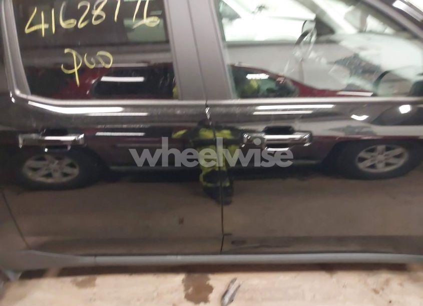 Photo 13 of 2022 Ford Maverick LARIAT (VIN 3FTTW8E36NRA91182)