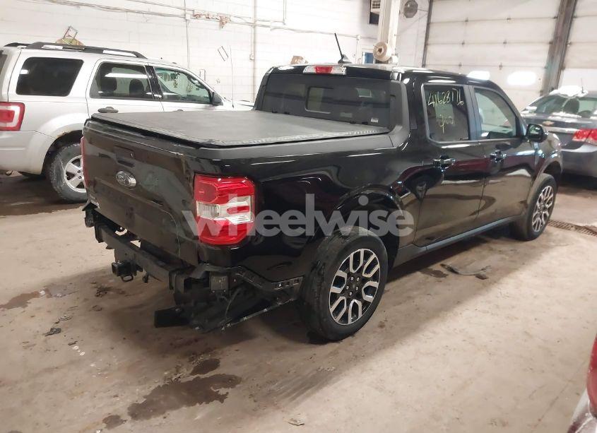 Photo 4 of 2022 Ford Maverick LARIAT (VIN 3FTTW8E36NRA91182)