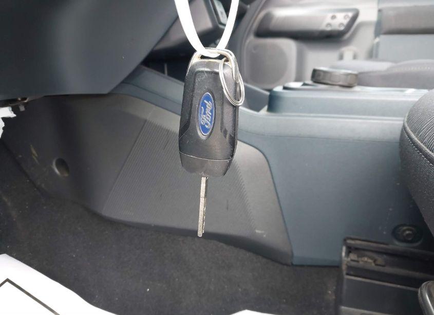 Photo 11 of 2022 Ford Maverick XL (VIN 3FTTW8E37NRA73791)