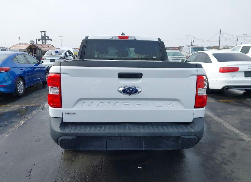 Photo 16 of 2022 Ford Maverick XL (VIN 3FTTW8E37NRA73791)