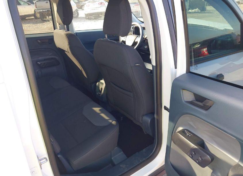 Photo 8 of 2023 Ford Maverick XL (VIN 3FTTW8E37PRA40468)