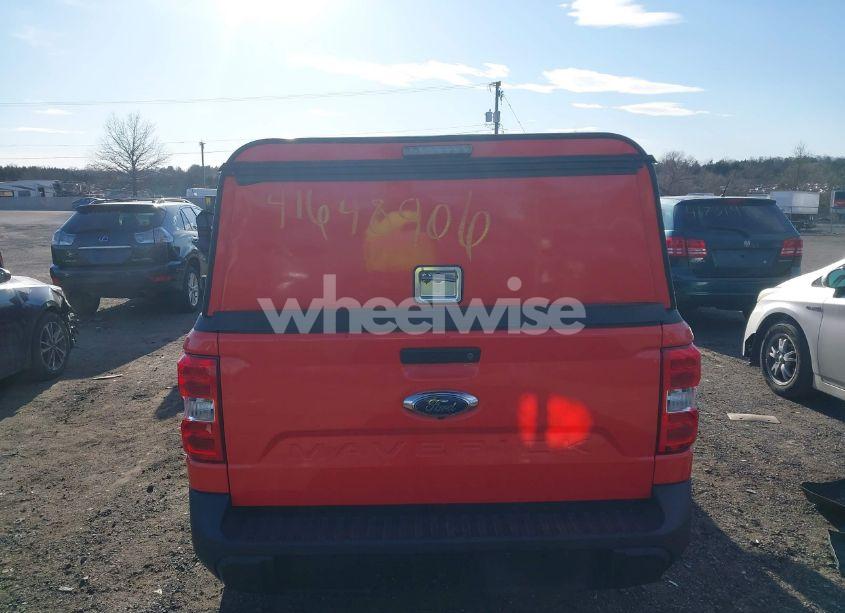 Photo 16 of 2022 Ford Maverick XL (VIN 3FTTW8E38NRA32411)