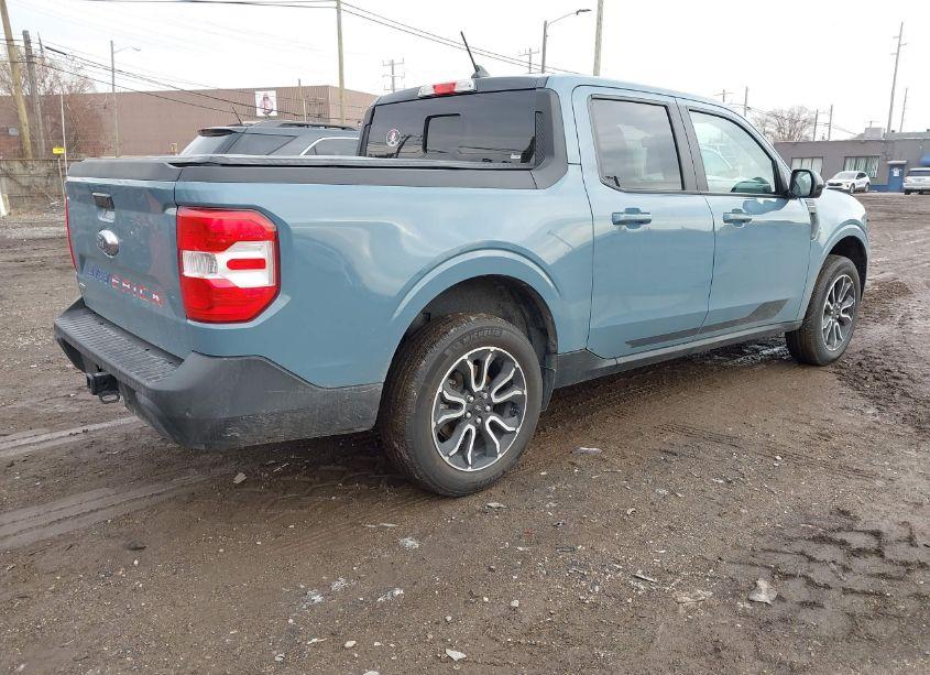 Photo 4 of 2022 Ford Maverick LARIAT (VIN 3FTTW8E38NRA79499)