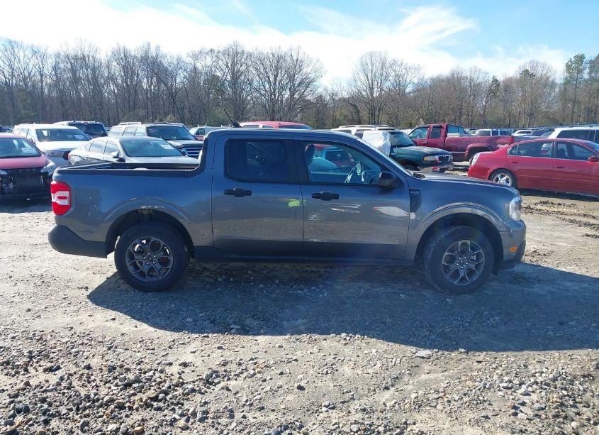 Photo 13 of 2023 Ford Maverick XLT (VIN 3FTTW8E38PRA44514)