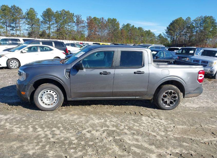 Photo 14 of 2023 Ford Maverick XLT (VIN 3FTTW8E38PRA44514)