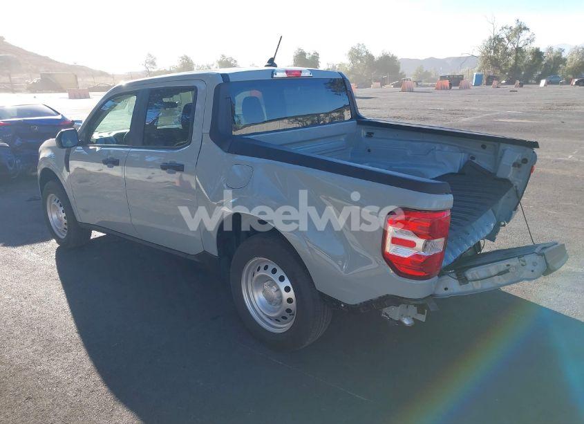 Photo 3 of 2023 Ford Maverick XL (VIN 3FTTW8E39PRA74251)