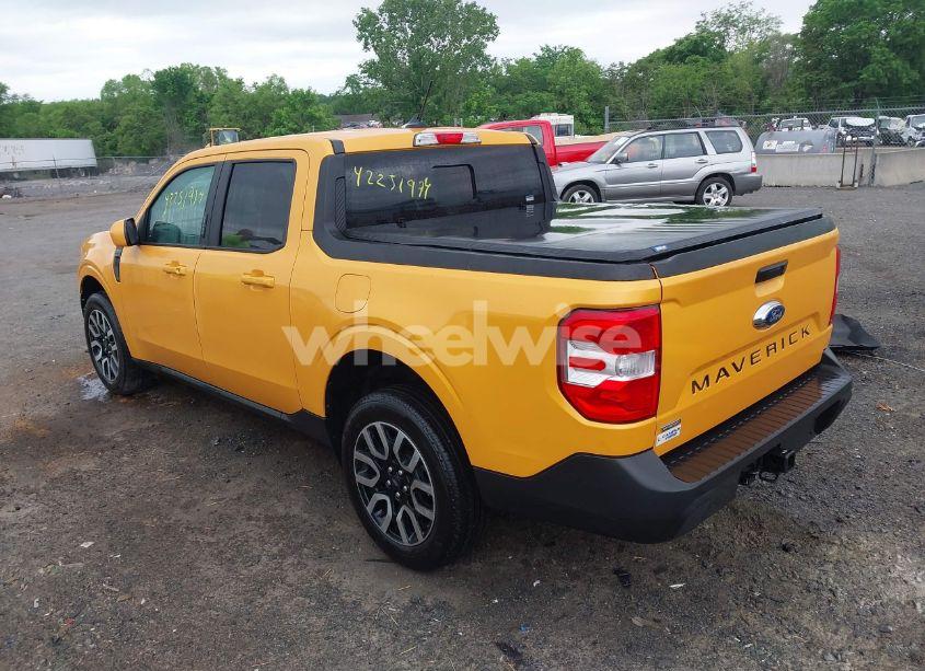 Photo 3 of 2023 Ford Maverick LARIAT (VIN 3FTTW8E3XPRA65302)
