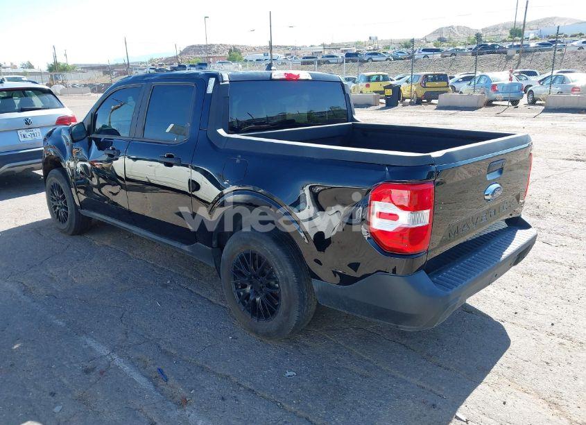 Photo 3 of 2022 Ford Maverick XL (VIN 3FTTW8E91NRA11081)