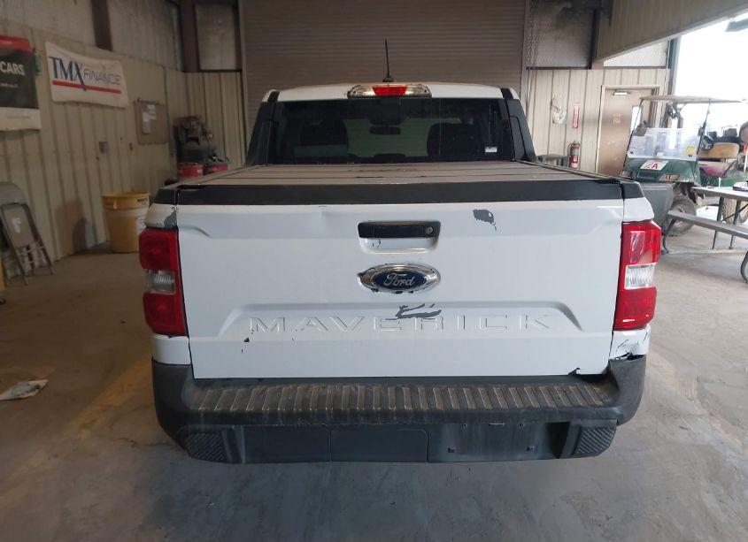 Photo 16 of 2022 Ford Maverick XL (VIN 3FTTW8E92NRA88798)