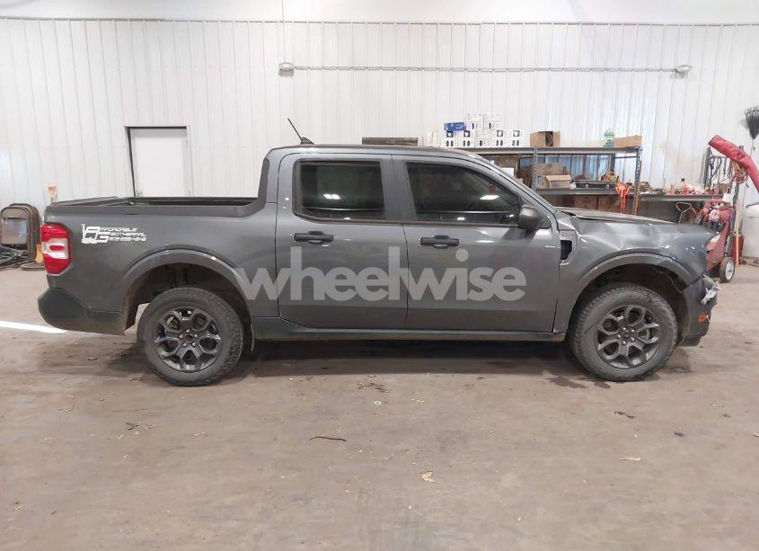 Photo 13 of 2022 Ford Maverick XLT (VIN 3FTTW8E93NRA52294)