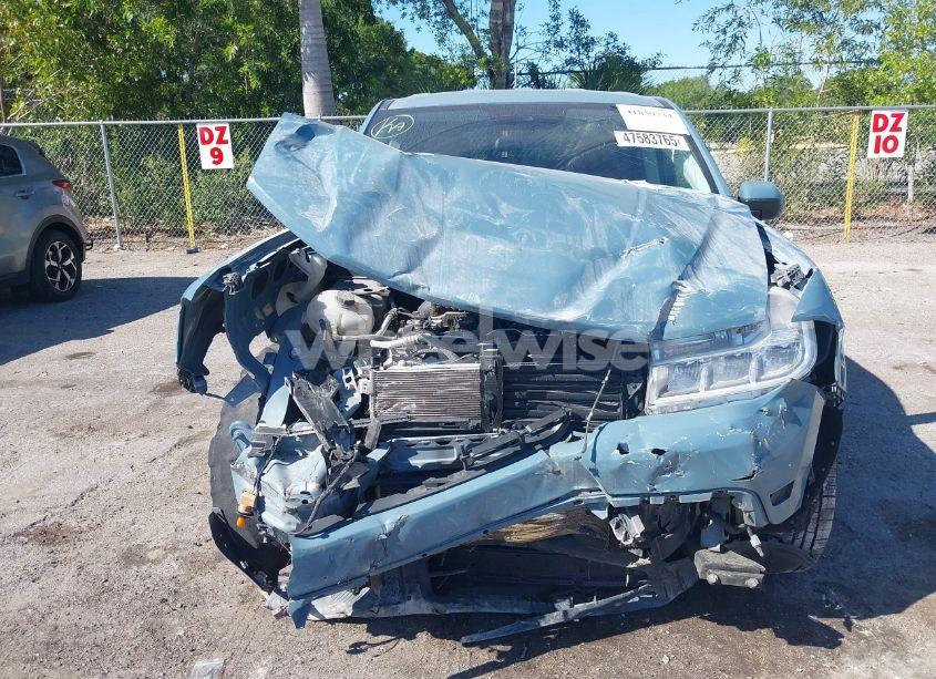 Photo 6 of 2022 Ford Maverick LARIAT (VIN 3FTTW8E93NRA82976)