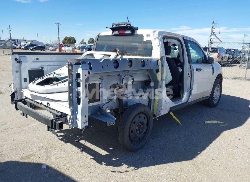 Photo 4 of 2022 Ford Maverick XL (VIN 3FTTW8E93NRA98997)