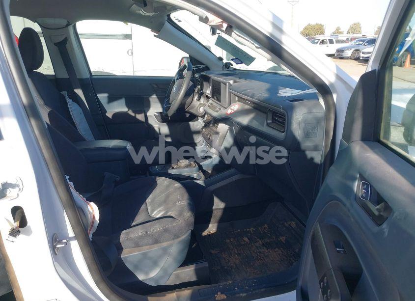 Photo 5 of 2022 Ford Maverick XL (VIN 3FTTW8E93NRA98997)