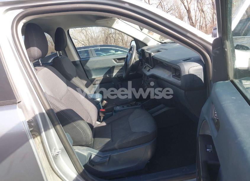 Photo 5 of 2022 Ford Maverick XL (VIN 3FTTW8E94NRA71730)