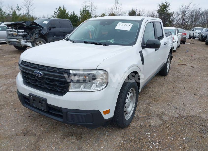 Photo 2 of 2022 Ford Maverick LARIAT/XL/XLT (VIN 3FTTW8E95NRA95499)