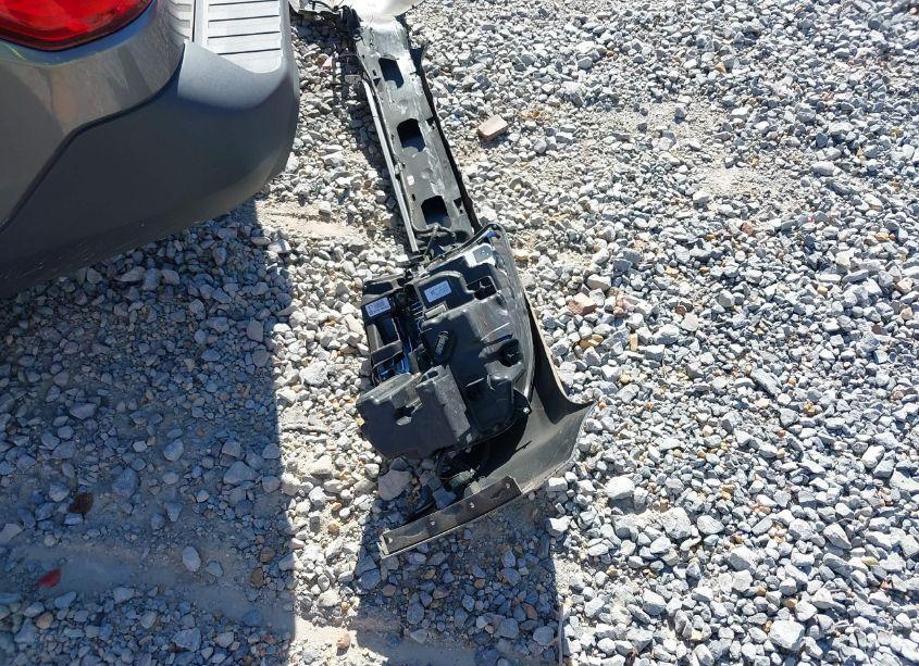 Photo 12 of 2022 Ford Maverick XL (VIN 3FTTW8E96NRA43198)