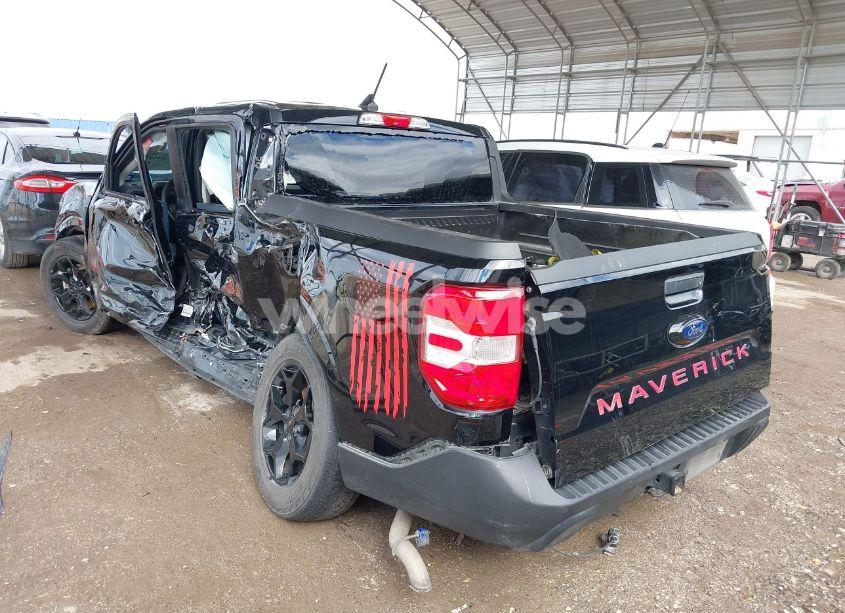 Photo 3 of 2022 Ford Maverick XL (VIN 3FTTW8E96NRB14593)
