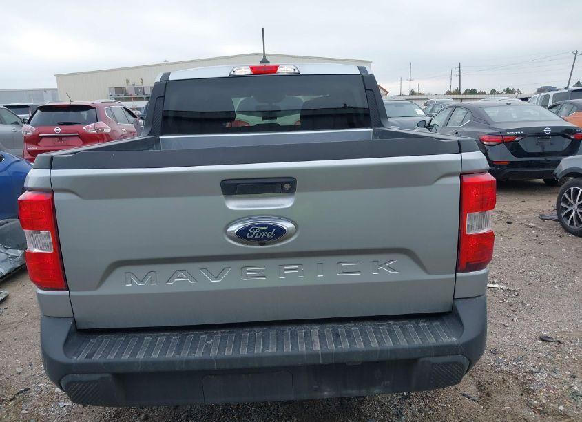 Photo 17 of 2022 Ford Maverick XL (VIN 3FTTW8E98NRB15275)