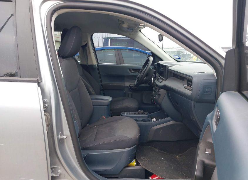 Photo 5 of 2022 Ford Maverick XL (VIN 3FTTW8E98NRB15275)