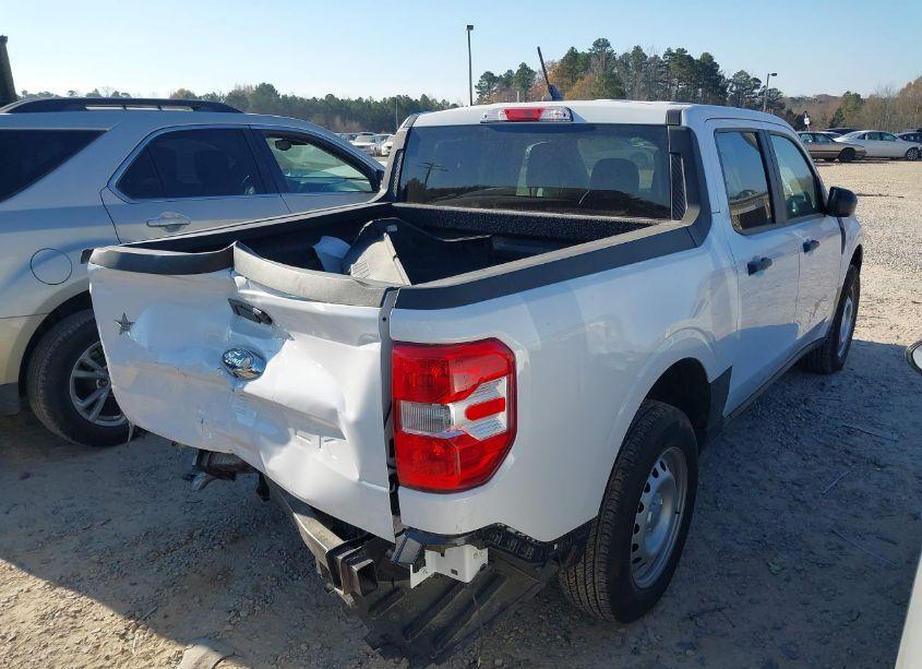 Photo 4 of 2023 Ford Maverick XL (VIN 3FTTW8E98PRA37454)