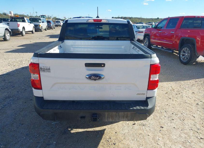 Photo 16 of 2022 Ford Maverick XL (VIN 3FTTW8F90NRA67365)