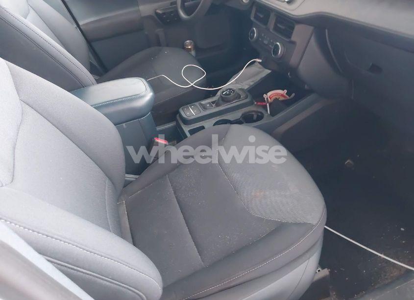 Photo 5 of 2022 Ford Maverick XL (VIN 3FTTW8F90NRA77538)